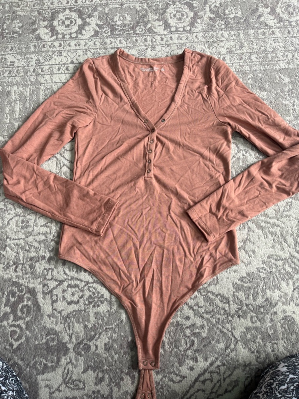Abercrombie & Fitch Long Sleeve Henley Bodysuit - Dusty Rose